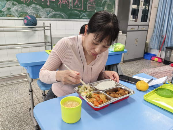 守护舌尖安全1 (10) 守护舌尖安全1 (10)